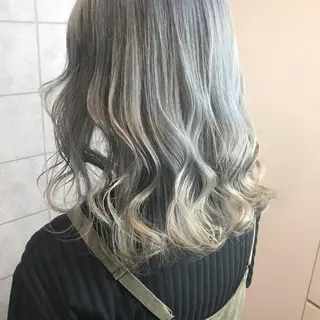 セミロング カラー knock【ノック】所属・烏丸韓国ヘア🇰🇷 ayaka🎀のヘアスタイル