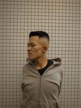 ショート パーマ メンズ INTRO SHIBUYA by Fi-Ne所属・💈メンズフェード 特化DAIYA💈の眉毛・アイブロウイメージ