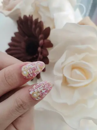 ネイル RUNWAY 　　の眉毛・アイブロウイメージ