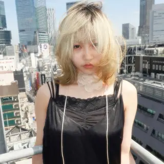 ミディアム bloc japon所属・ﾌﾞﾚｲｽﾞ˚✧₊⁎ ﾚｲﾔｰToriのヘアスタイル