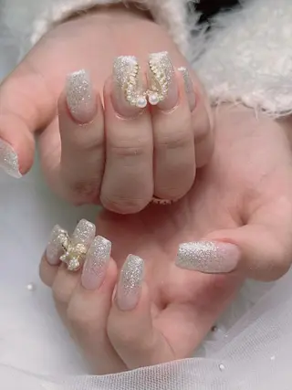 ネイル lucky nail 歌舞伎町のネイルデザイン
