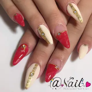 ネイル 小尾 栞のネイルデザイン