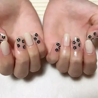 ネイル total salon fu-a'[フーア]所属・佐藤 芽衣のネイルデザイン