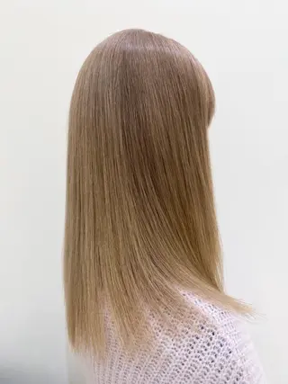 ミディアム カラー ANLY.meijijingumae所属・レイヤーカット/ 前髪顔周りカットのヘアスタイル