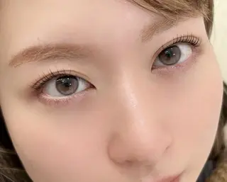 アイブロウ ネイル マツエク・マツパ Nail&eye Belire 新宿のネイルデザイン