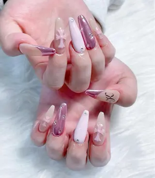 カラー Rin Hana Nailのネイルデザイン