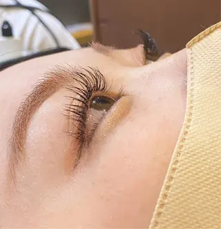 マツエク・マツパ 艶カラー 藤澤さくらのマツエク・マツパデザイン