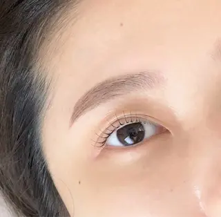 マツエク・マツパ LASHISA所属・LASHISA 目黒/白金台の眉毛・アイブロウイメージ