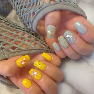 ネイル ジェヌインネイル 河内のネイルデザイン