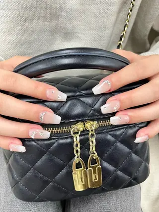 ネイル Basic町田本店 Suzunaのネイルデザイン