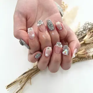 ネイル Basic町田本店 Suzunaのネイルデザイン