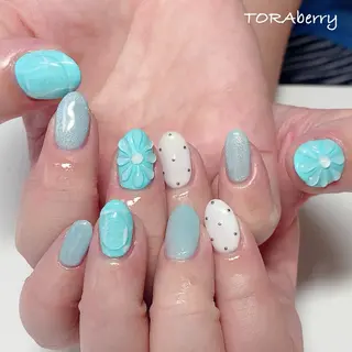 ネイル ネイリスト なつみのネイルデザイン