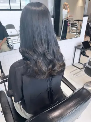 セミロング カラー 透明感/オリーブ/ グレージュ/YUKAのヘアスタイル