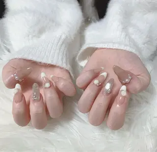 ネイル T. Leeのネイルデザイン