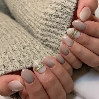 ネイル ジェヌインネイル 河内のネイルデザイン