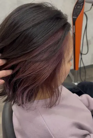 ショート カラー 藤田 麗安のヘアスタイル