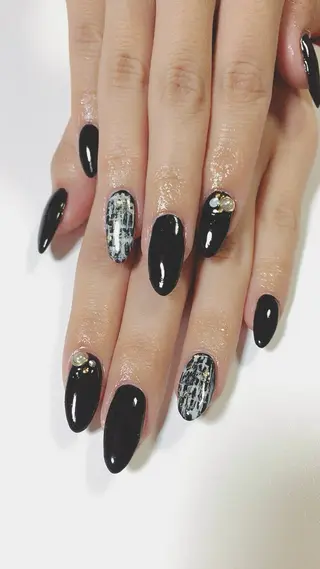 ネイル n o q r m. n a c h iのネイルデザイン