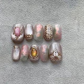 ネイル atelier　FIORITURA所属・FIORITURA aiのネイルデザイン