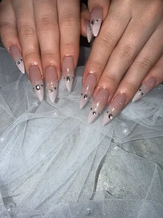 ネイル Raviliss ♡のネイルデザイン