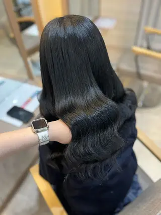 ロング カラー 🩶mana🩶艶髪 /カラーオンカラーのヘアスタイル