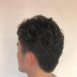パーマ メンズ 大野 翼のヘアスタイル