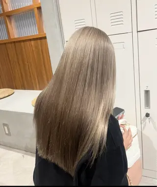 ロング カラー 岡本 太陽☀️のヘアスタイル