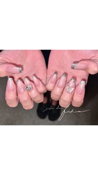 ネイル 武智日々花 【パラジェル取扱店】のネイルデザイン