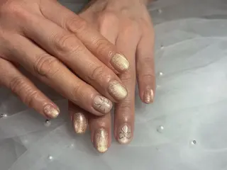 ネイル gloss by KAO所属・gloss by KAOのネイルデザイン