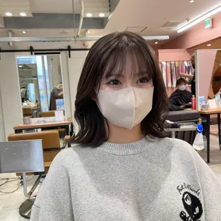 ミディアム カラー nameless miichiのヘアスタイル