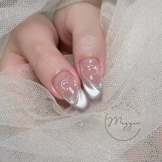 ネイル Maggie Nail🦩のネイルデザイン