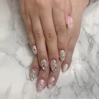 ネイル はな💎ネイル ワンホン、長さ出しのネイルデザイン