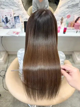 ゆうか ・髪質改善のヘアスタイル
