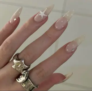 ネイル Theone栄店 赤松のネイルデザイン