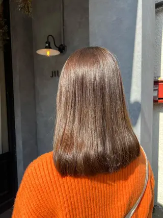 セミロング カラー N°jillva 𝑘𝑎𝑟𝑖𝑛のヘアスタイル