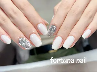 ネイル Nail •Head スパFortunaのネイルデザイン