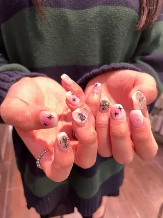 ネイル 個性派ネイル 🌼 ハルカ ♡の眉毛・アイブロウイメージ