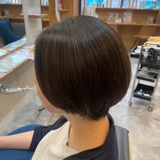 カラー 長井 遥のヘアスタイル