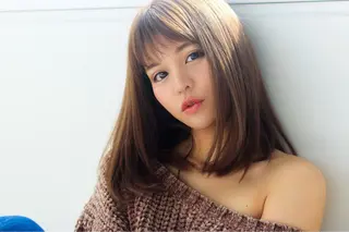 セミロング カラー 小川 夏花のヘアスタイル