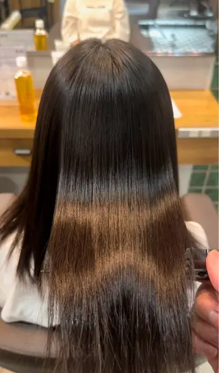 ロング 髪質改善 すずきひじりのヘアスタイル