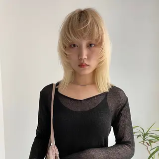 セミロング カラー 🌀perm 🌀のヘアスタイル