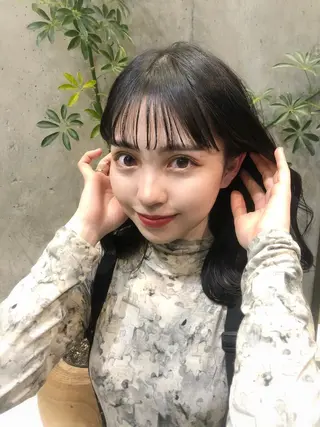 ミディアム レイヤー特化/小顔顔 周り/セノ/表参道のヘアスタイル