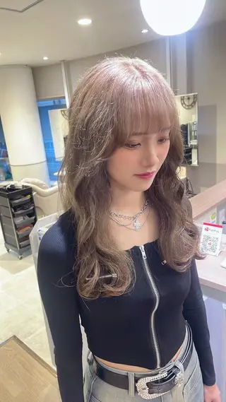 ロング カラー ayano / 透明感・くすみカラーのヘアスタイル