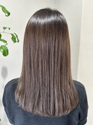 セミロング あらき ちさとのヘアスタイル