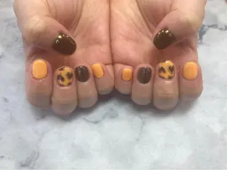 ネイル ネイルリボン 受付スタッフのネイルデザイン