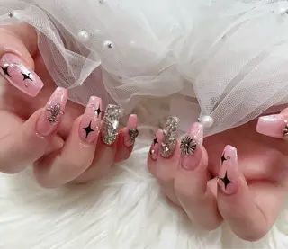 ネイル ＆ME アンドミーのネイルデザイン