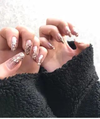 ネイル Soeur ネイリストのネイルデザイン