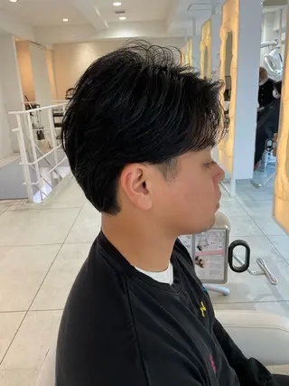 パーマ メンズ be’leef.Liz 枚方駅前店【ビリーフ】 (ビリーフ リズ ヒラカタエキマエテン)所属・稲村 直也のヘアスタイル