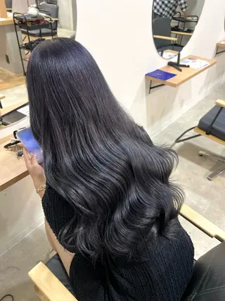 ロング カラー 太田 愛理のヘアスタイル