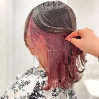 セミロング カラー 🫧うる艶トレンド 🫧透明感カラーのヘアスタイル