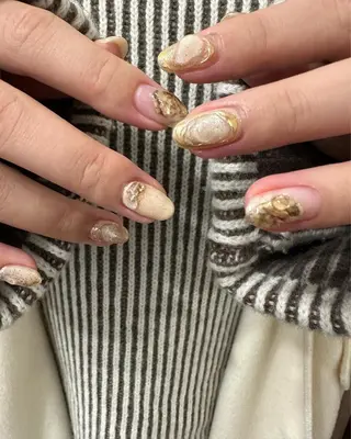 ネイル kiii.__ ✴︎*のネイルデザイン